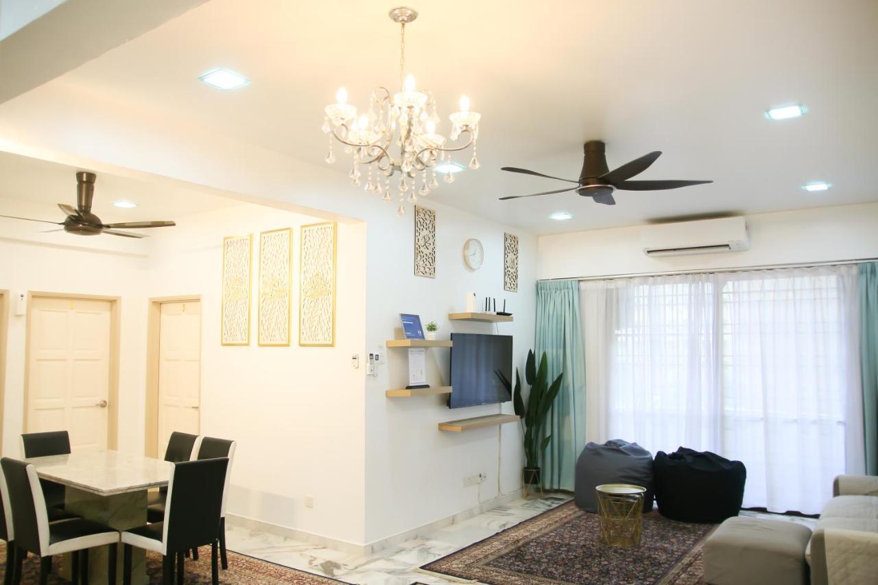Puteh Homestay Shah Alam Exteriör bild